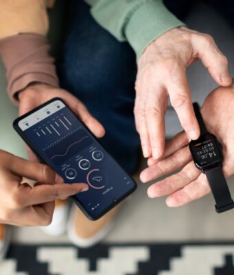 Tracqueur: The Ultimate Smart Tracker to Keep Your Belongings Safe Tracqueur